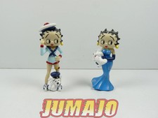 FIG145 : Lot de 2 figurines