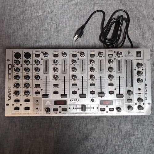 Behringer pro mixer - behringer,