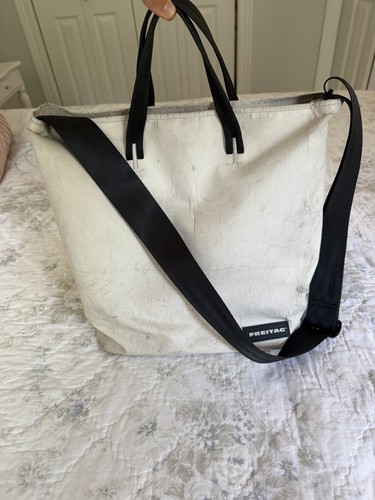 Freitag white black tote bag - white/black,