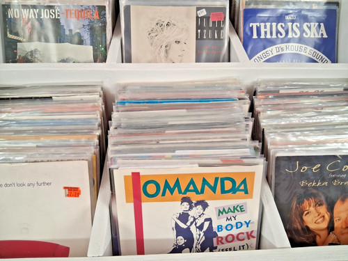 Random vinyl singles - 20,