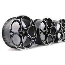 Cerchi in lega Alfa Romeo Giulia 19 ORIGINALI 156144302 156144299