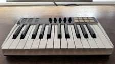 IK Multimedia iRig Keys I/O 25