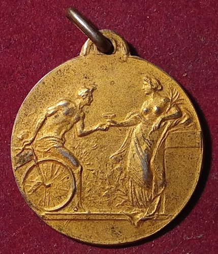 Medaglia era fascista gara