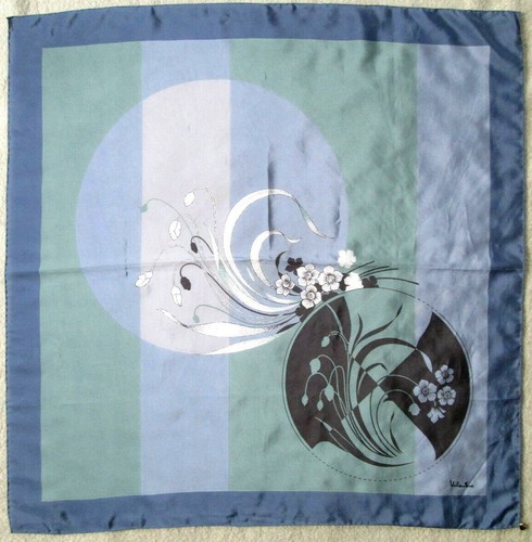 Superbe foulard valentino - ,