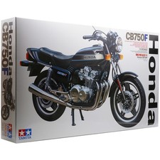 Tamiya Honda CB750F kit