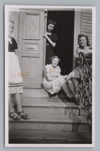 Donne 1940 vecchia foto - donne,