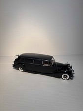 Elegance; Rolls Royce Silver