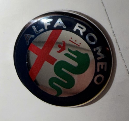 Logo emblema chiave alfa romeo - emblema,