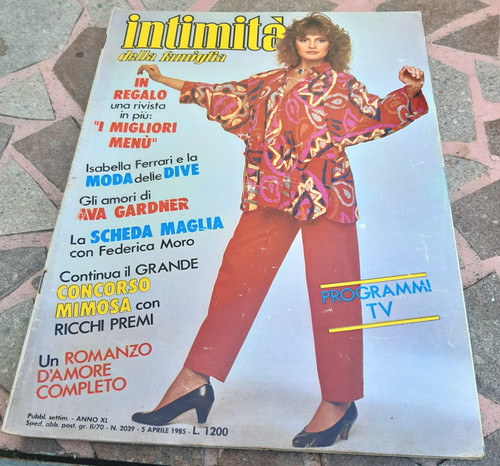 Intimita della famiglia - della,