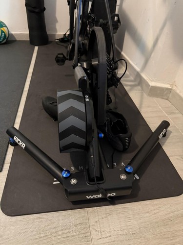 Wahoo kickr smart bike - wahoo,