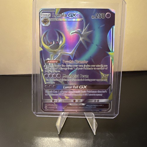 Lunala 141 pokemon sole e - lunala,