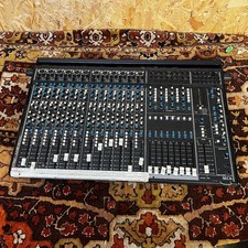 Mixer 12 canali inglese