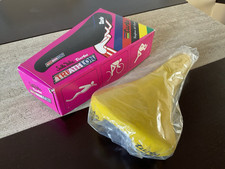 Sella NOS Boxata 1985 Vintage Selle Italia Turbo Triathlon Pelle Giallo Rara