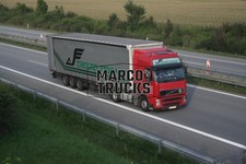 Truck photo Volvo FH tarpaulin