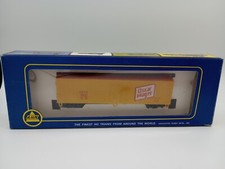 AHM HO Oscar Mayer
