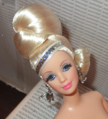 Bambola barbie nuda - (j366),