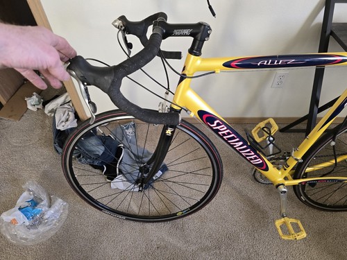 Specialized allez bike - specialized,