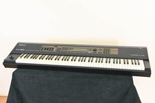 Roland XV-88 Sintetizzatore