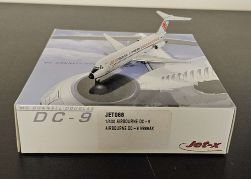 Jet models 400 airbourne - 1/400,