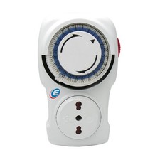 TIMER MANUALE GIORNALIERO *-