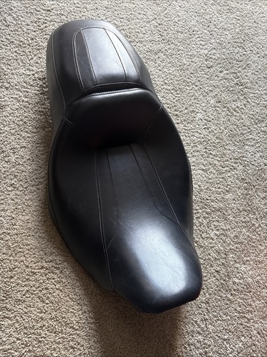 Harley streetglide seat - streetglide,