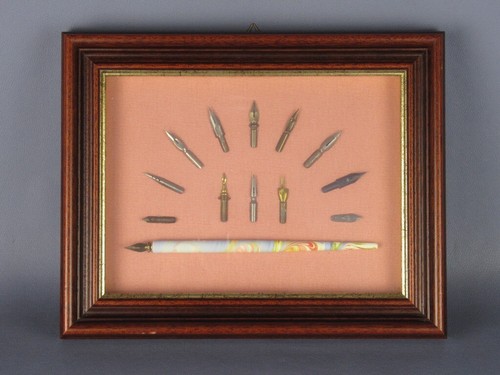 Quadro con penna pennini - con,