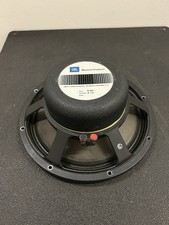 Altoparlante JBL K120