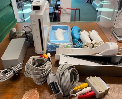 Pacchetto console nintendo wii - console,
