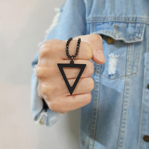 Collana triangolo nero - triangolo, da