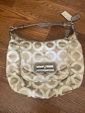 Borsa a tracolla firmata Y2K