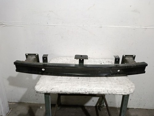 7884034001 refuerzo paragolpes