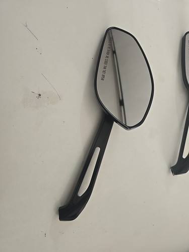 Specchietto retrovisore