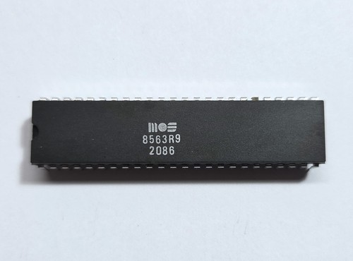 Cbm mos 8563r9 - chip, video