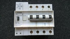 5SU6 C16 230/400V INTERRUTTORE