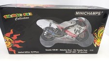  MIN122073196 Minichamps