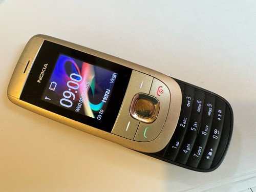 Nokia 2220s argento nero