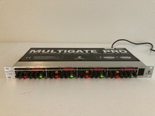 BEHRINGER MULTIGATE PRO XR4400