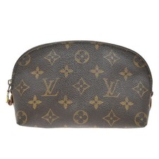 LOUIS VUITTON Pochette