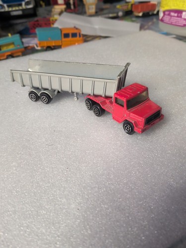 Majorette magirus 100 - 1/100, 377