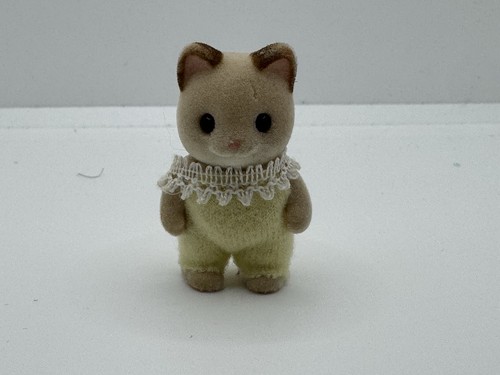 Sylvanian families keats - keats, cream