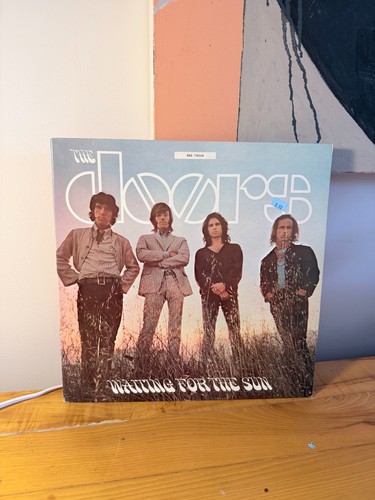 The doors waiting for - waiting, sun