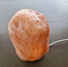 LAMPADA DI SALE ROSA HIMALAYA base in legno, filo e lampadina 