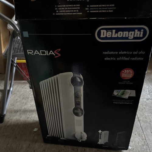 Dispositivo un radiatore - è,