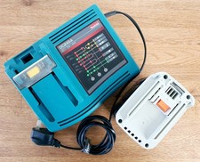 Caricabatteria Makita DC24SA