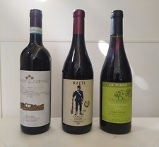 bottiglie di vino rosso