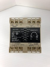 Omron F2LP-WK4-US Amplificatore Metal Detector 250VAC 100mA 3A 50/60Hz