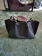 Borsa VALENTINO GARAVANI Never Worn shopper Black Borsa Go logo in Pelle