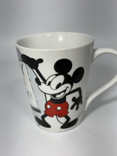 Disney studio steam boat willy - disney,