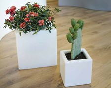 Vaso Cubo Quadrato LISCIO MODERNO H 35/ H 45 cm in Resina con ripiano Portavaso