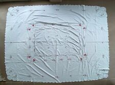 Tovaglia ricamata a punto croce